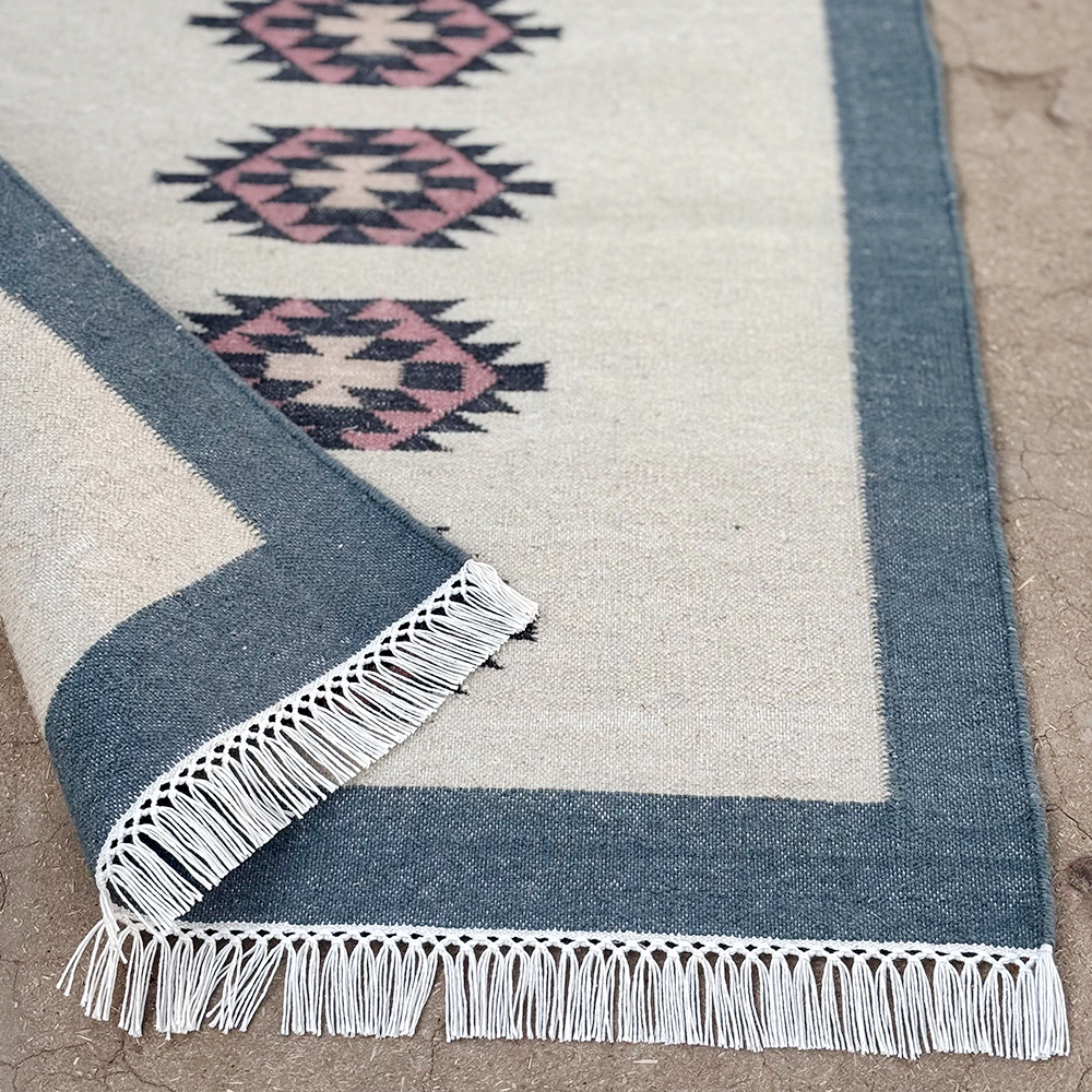 Handmade Vintage Multicolor Wool Dhurrie For Living Room